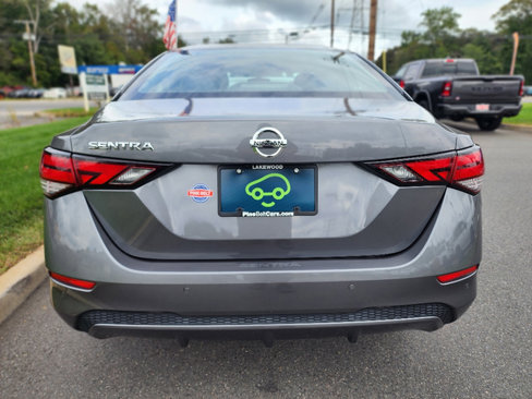 Used 2022 Nissan Sentra S image 19