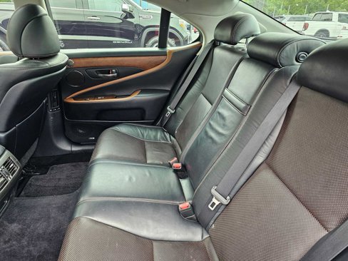 Used 2010 Lexus LS 460 image 20