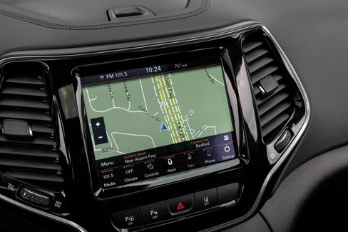 Used 2021 Jeep Cherokee Limited w/ Elite Package image 6