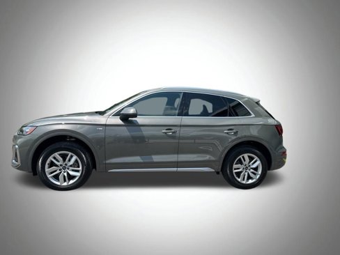 Used 2023 Audi Q5 2.0T Premium w/ Convenience Package image 23