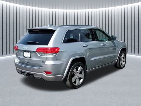 Used 2014 Jeep Grand Cherokee Overland image 5