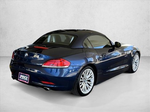 Used 2011 BMW Z4 sDrive35i image 6