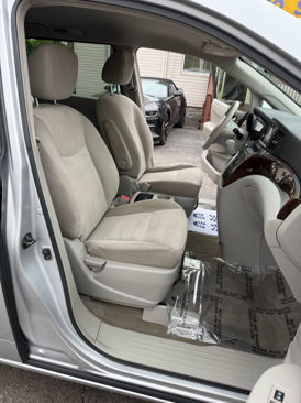 Used 2017 Nissan Quest SV image 19