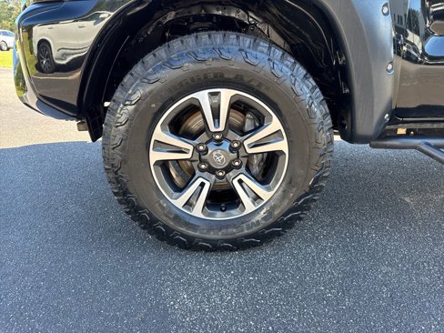 Used 2015 Toyota Tacoma PreRunner image 33