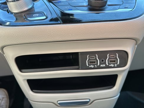 Used 2021 Chrysler Voyager Lxi image 19