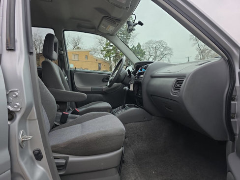 Used 2004 Chevrolet Tracker 2WD w/ Preferred Equipment Group image 19