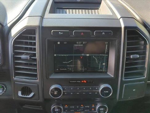 Used 2018 Ford Expedition Limited image 23