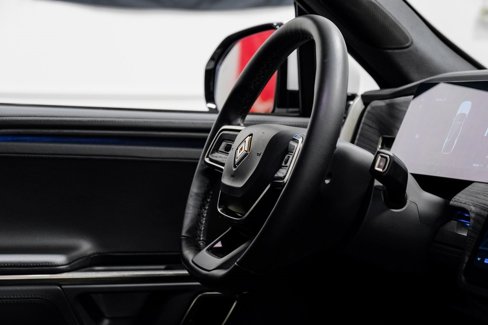 Used 2023 Rivian R1S Adventure image 22