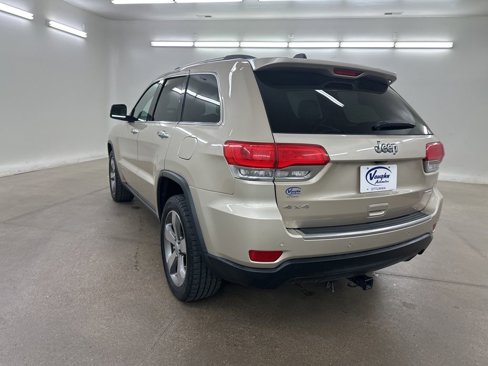 Used 2015 Jeep Grand Cherokee Limited w/ Luxury Group II image 9