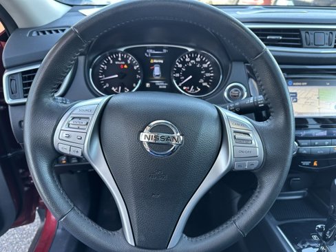 Used 2016 Nissan Rogue SL w/ SL Premium Package image 16