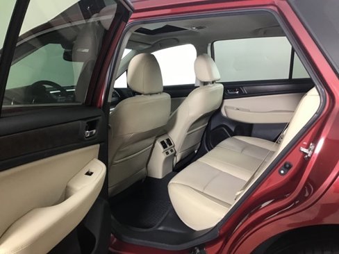 Used 2015 Subaru Outback 2.5i Limited image 21
