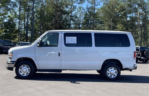 Used 2014 Ford E-350 and Econoline 350 XLT image 24