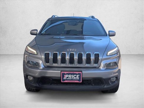 Used 2014 Jeep Cherokee Latitude w/ Cold Weather Group image 2