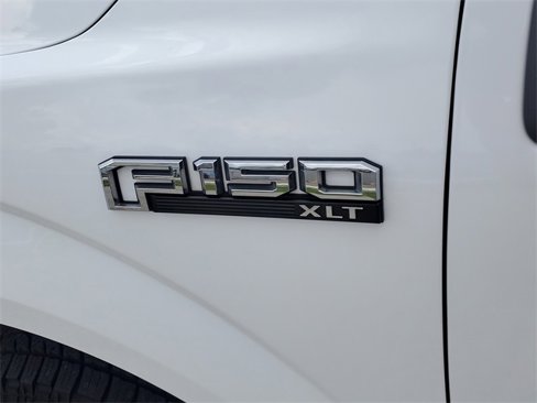 Used 2020 Ford F150 XLT image 9