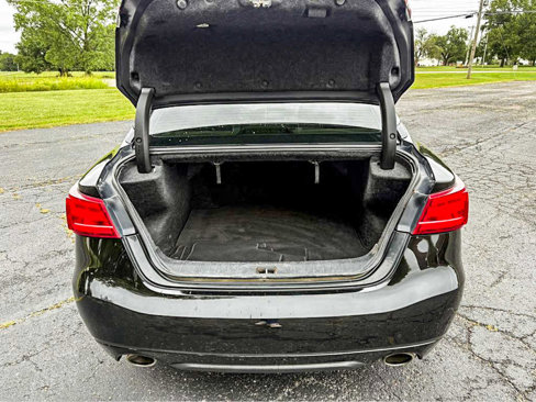 Used 2017 Nissan Maxima 3.5 S image 14
