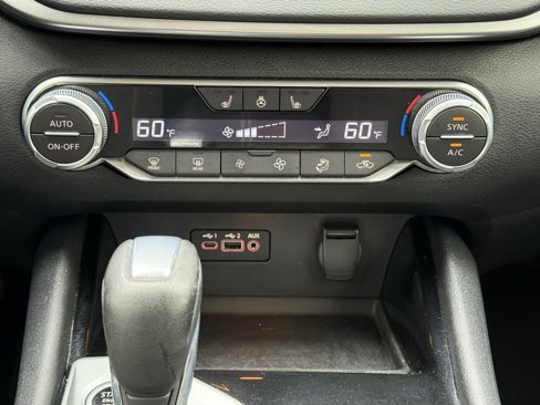 Used 2020 Nissan Altima 2.5 SV image 15