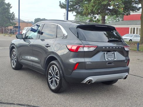 Used 2020 Ford Escape SEL image 7