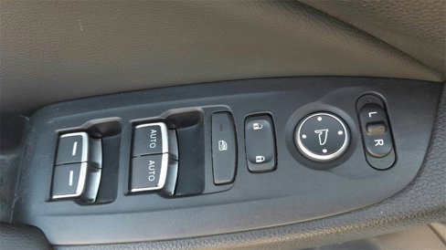 Used 2018 Honda Accord EX image 16