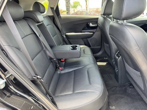 Used 2019 Kia Niro EX Premium w/ Sunroof Package image 36