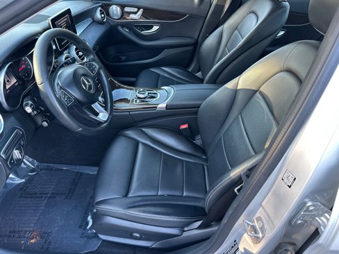 Used 2018 Mercedes-Benz C 300 4MATIC Sedan image 9