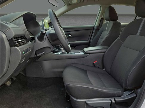 Used 2023 Nissan Sentra SV image 39