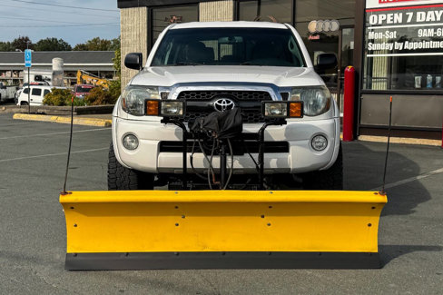 Used 2011 Toyota Tacoma 4x4 Double Cab image 9
