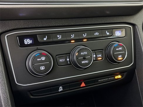Used 2019 Volkswagen Atlas SE image 16