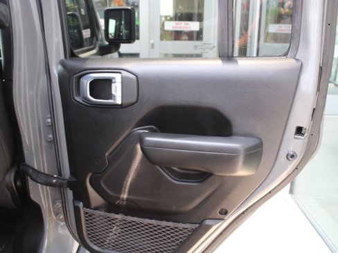 Certified 2022 Jeep Wrangler Unlimited Sport w/ Sun And Sound Package image 28