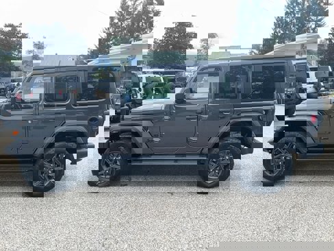 New 2025 Jeep Wrangler Unlimited Sport image 9