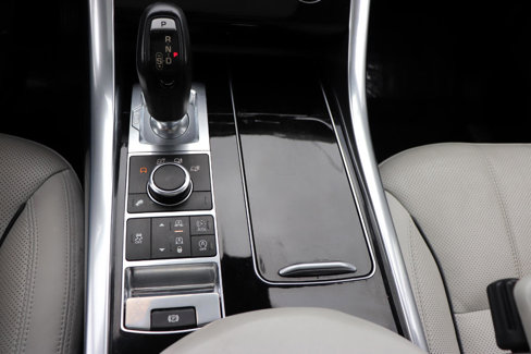 Used 2015 Land Rover Range Rover Sport HSE image 39