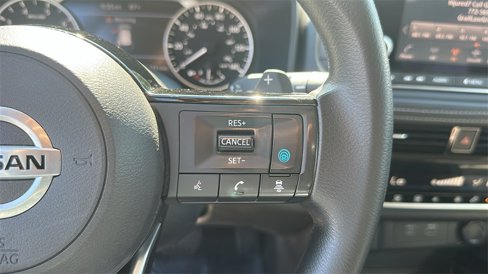 Used 2021 Nissan Rogue SV image 20