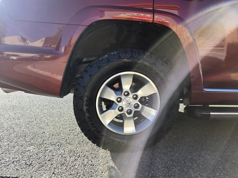 Used 2012 Toyota 4Runner SR5 image 11