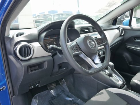 Used 2021 Nissan Versa SV image 17