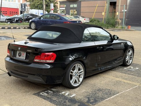 Used 2012 BMW 135i Convertible image 5