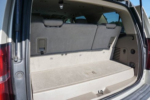 Used 2017 Chevrolet Tahoe LS image 8