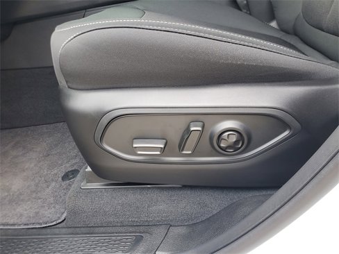 New 2025 Jeep Grand Cherokee Laredo X image 14