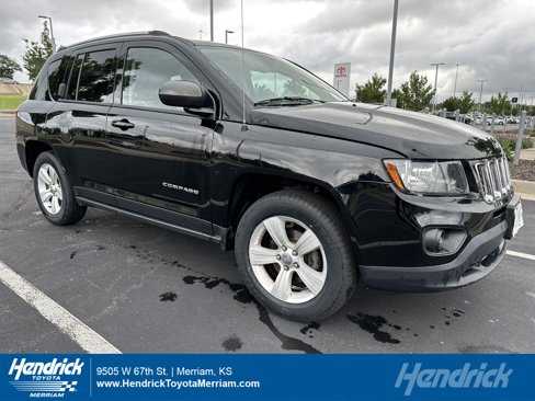 Used 2017 Jeep Compass Sport w/ Power Value Group image 1