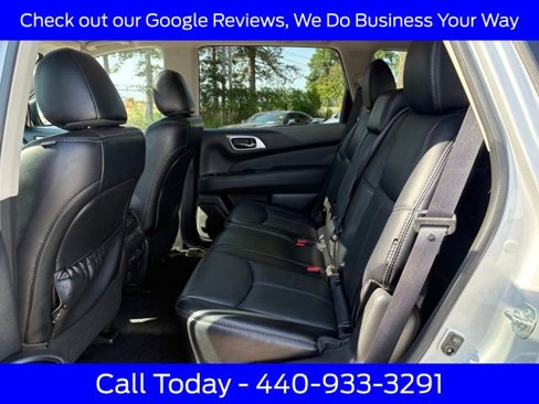 Used 2020 Nissan Pathfinder Platinum image 27