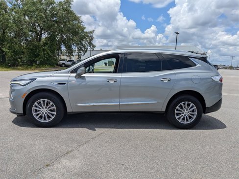 Used 2024 Buick Enclave Premium image 7