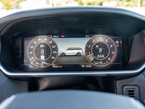 Used 2022 Land Rover Range Rover Sport SVR image 13