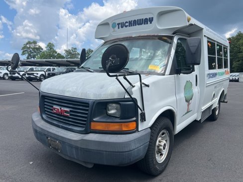 Used 2004 GMC Savana 3500 w/ School Bus Package image 1