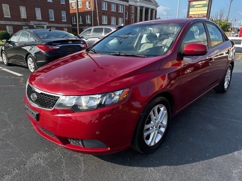 Used 2011 Kia Forte EX w/ Premium Pkg image 3