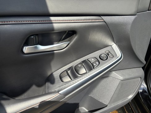 Certified 2023 Nissan Sentra SR w/ Midnight Edition Package image 26