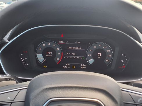 New 2025 Audi Q3 2.0T Premium image 17