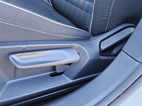 Certified 2024 Volkswagen Jetta Sport image 25