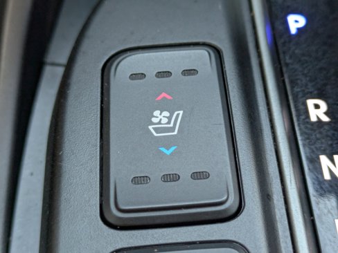 Used 2018 Hyundai Santa Fe Sport w/ 2.4L Tech Package 04 image 27