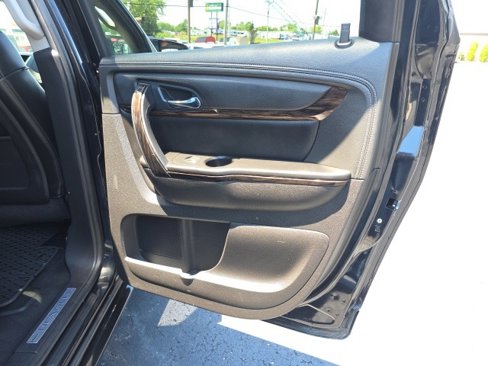 Used 2014 GMC Acadia Denali image 44