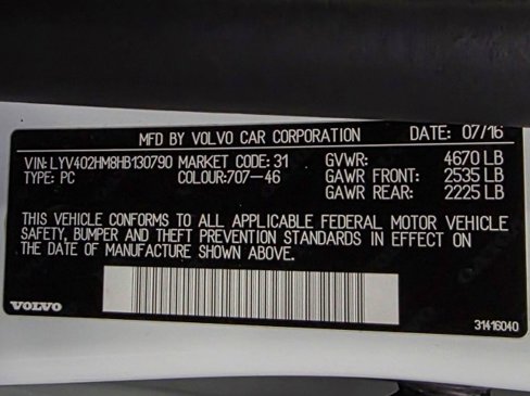 Used 2017 Volvo S60 T5 Inscription Platinum w/ Climate Package image 41