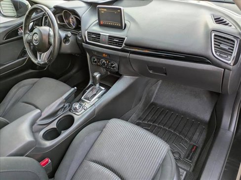 Used 2016 MAZDA MAZDA3 i Touring image 21