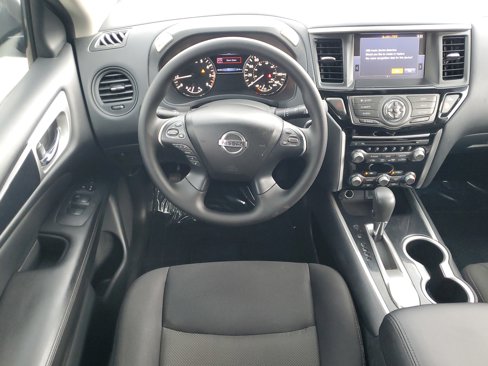 Used 2020 Nissan Pathfinder S image 13